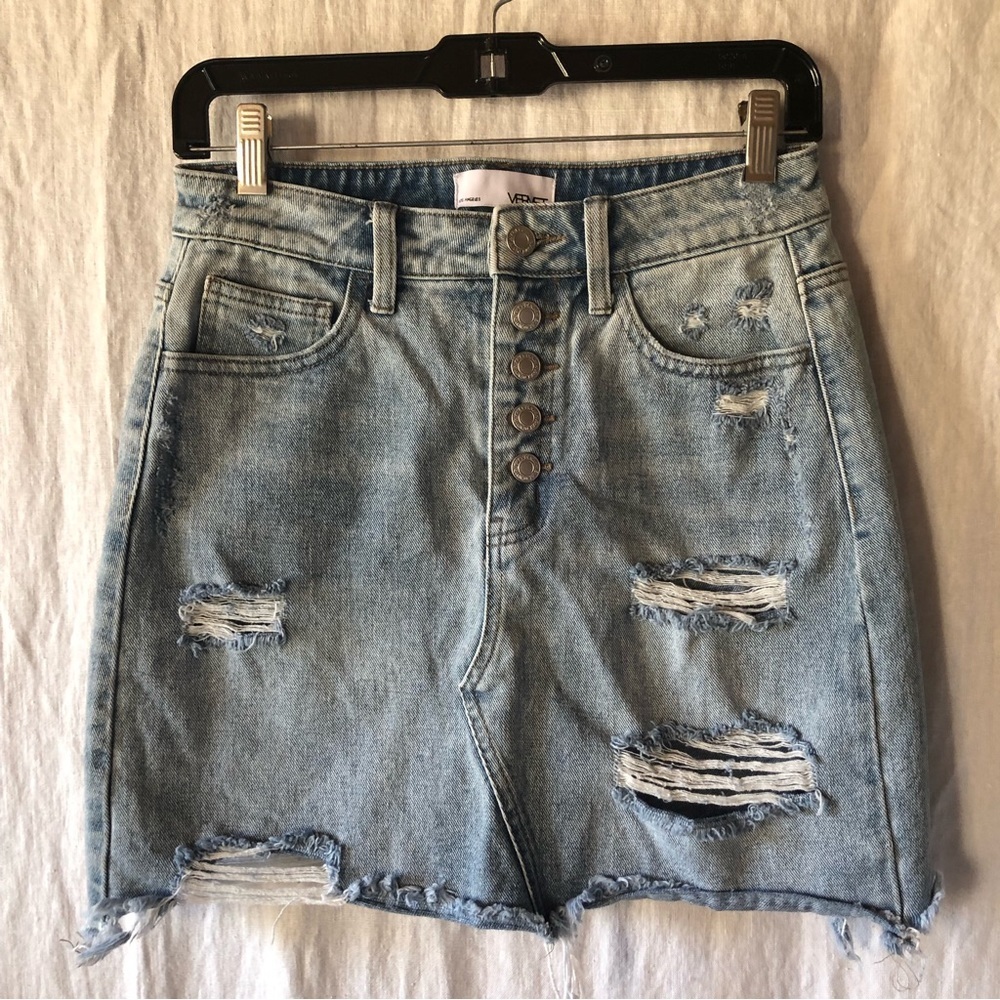 Vervet Los Angeles distressed raw hem button fly denim skirt S